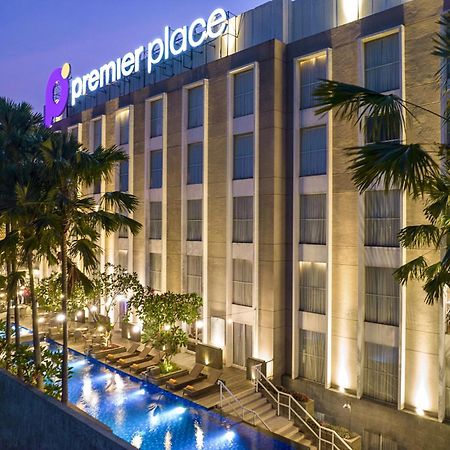 Premier Place Surabaya Airport Сидоарджо Екстериор снимка